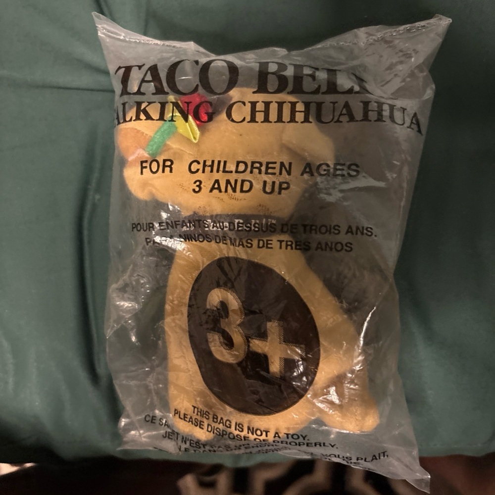 Taco Bell Talking Chihuahua Dog 6" Plush Toy Vintage “I Think I’m In Lov…